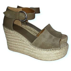 MARC FISHER OLIVE GREEN ESPADRILL WEDGE SANDALS SZ.9.5 EUC.